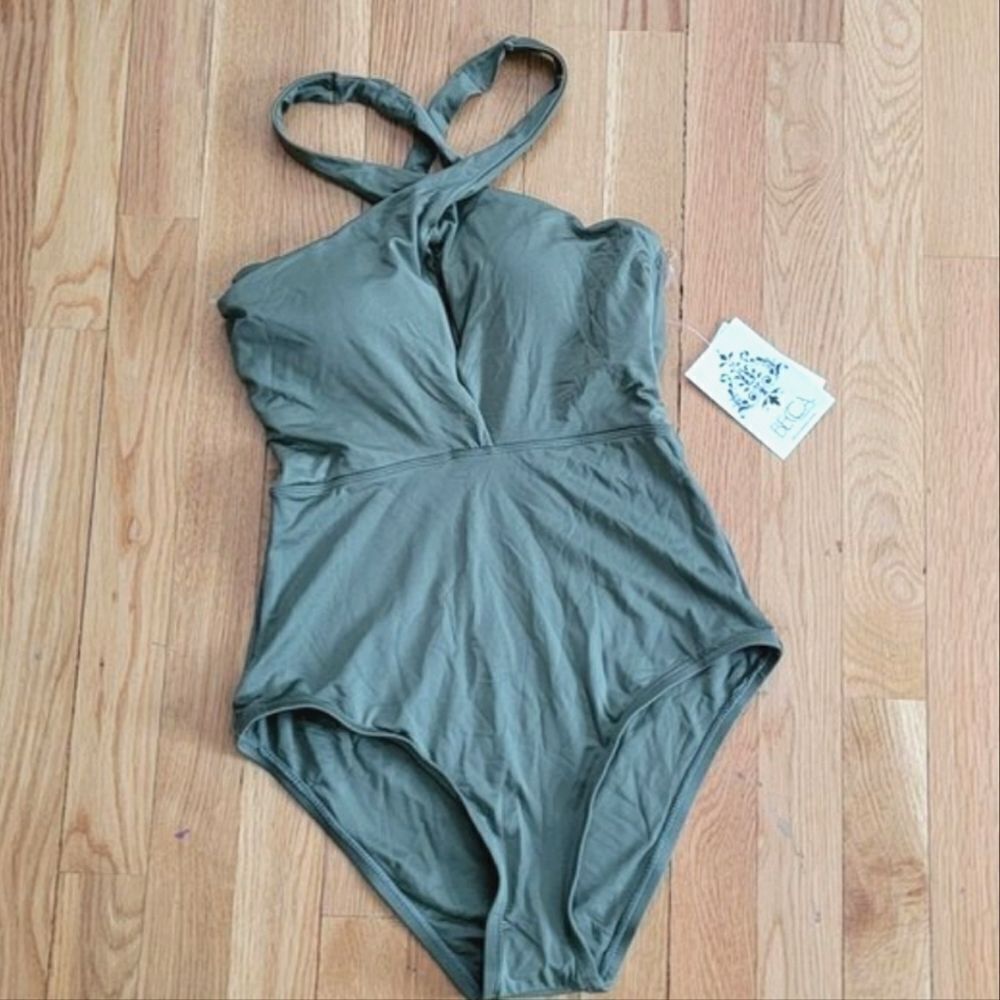 Becca by Rebecca Virtue Fine Line Tessa Crossover High Neck One-Piece Size Small